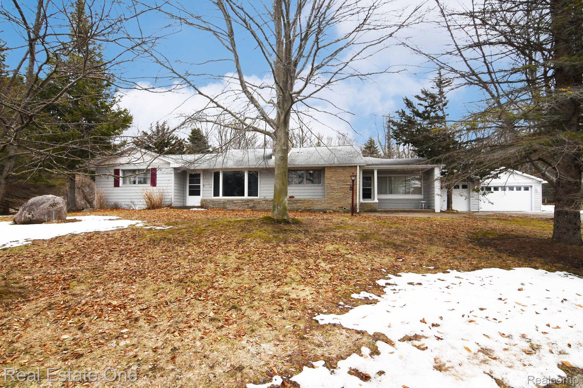 4098 Shrew Road Lincoln, MI 48742 - Photo 1 of 38 Welcome to 4098 N. Shrew Road