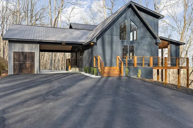 $750,000 | 1264 Sun Rock Mountain Road, Blue Ridge, GA 30513