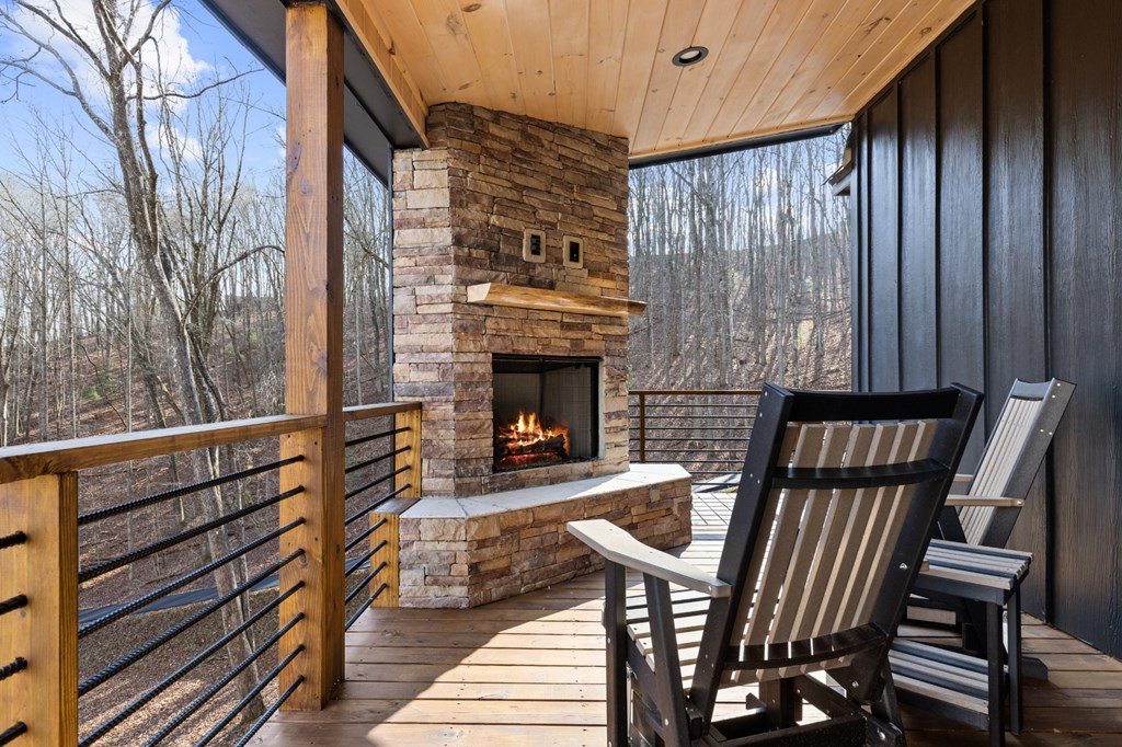 1264 Sun Rock Mountain Road Blue Ridge, GA 30513 - Photo 25 of 40