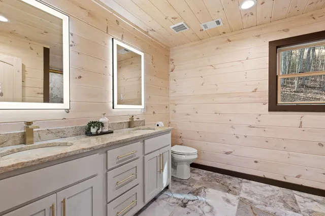 $750,000 | 1264 Sun Rock Mountain Road, Blue Ridge, GA 30513