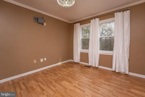 $685,000 | 8318 Uxbridge Court, Springfield, VA 22151