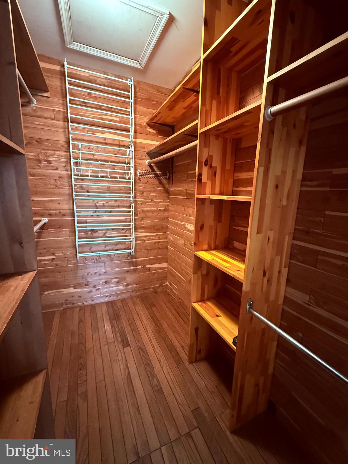 8318 Uxbridge Court Springfield, VA 22151 - Photo 13 of 24