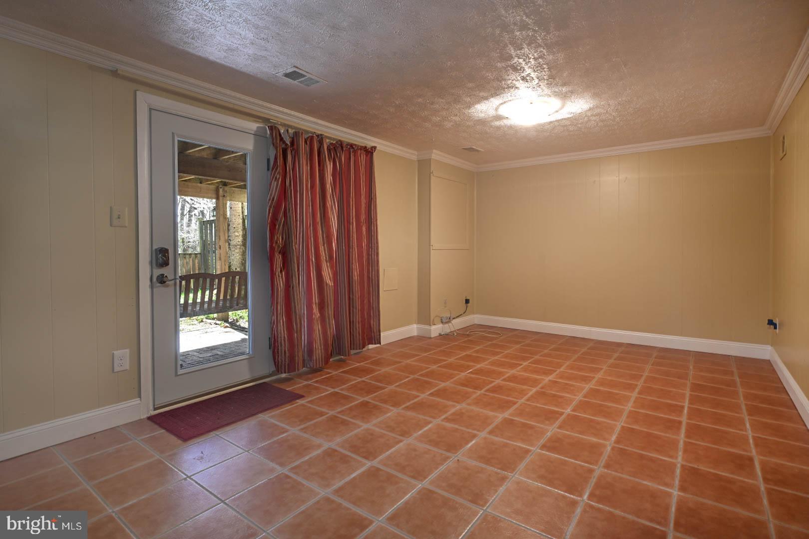 8318 Uxbridge Court Springfield, VA 22151 - Photo 20 of 31