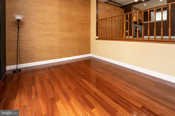 $685,000 | 8318 Uxbridge Court, Springfield, VA 22151