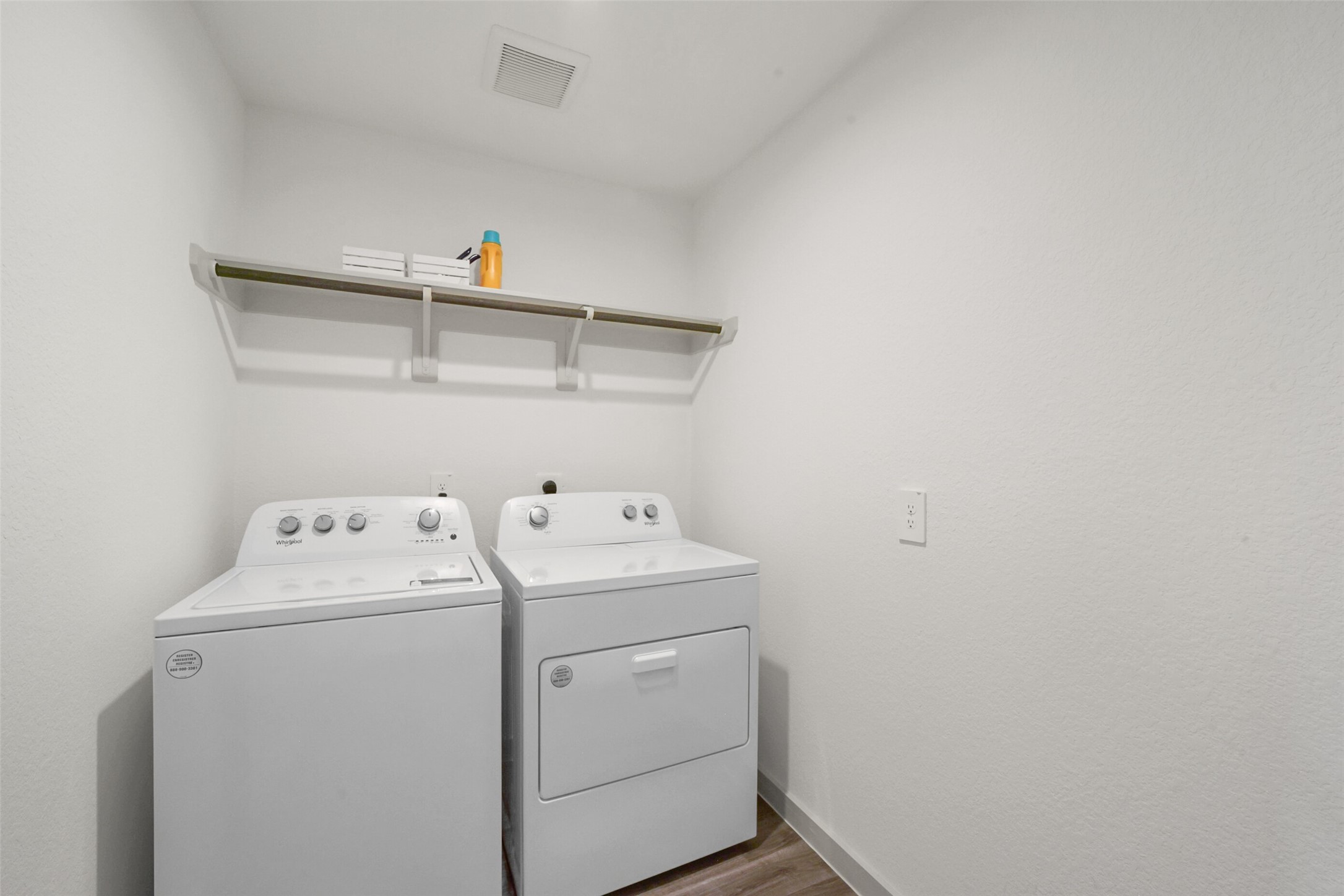 7834 Wrangler Shack Lane Rosharon, TX 77583 - Photo 21 of 29 Washer/Dryer Included