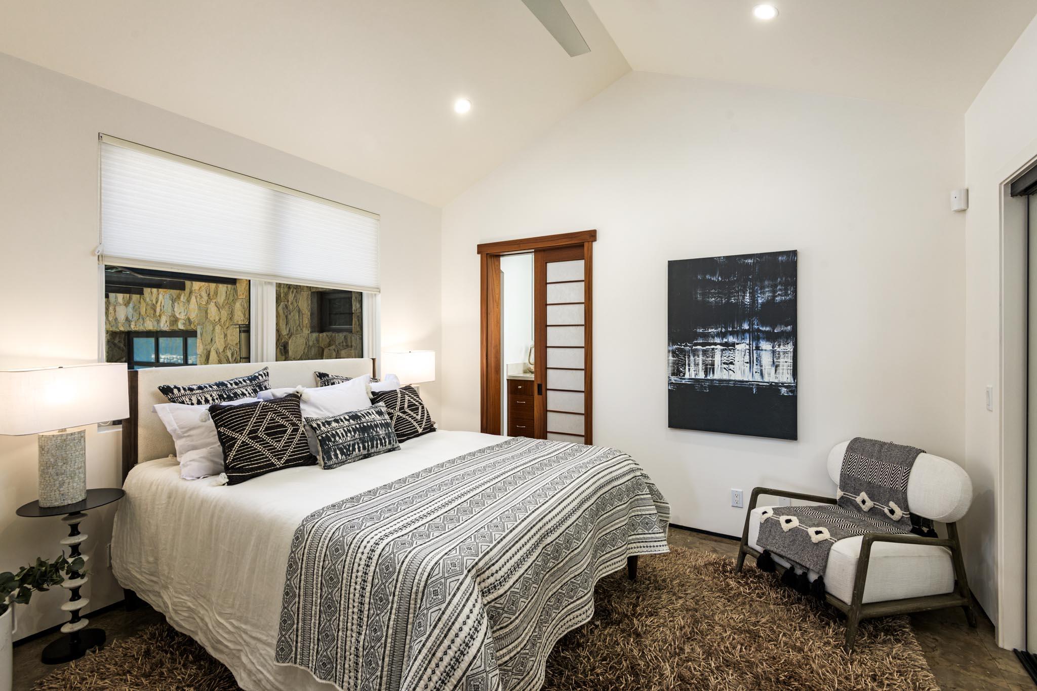 2840 Holly Road Santa Barbara, CA 93105 - Photo 19 of 22 Guest Suite