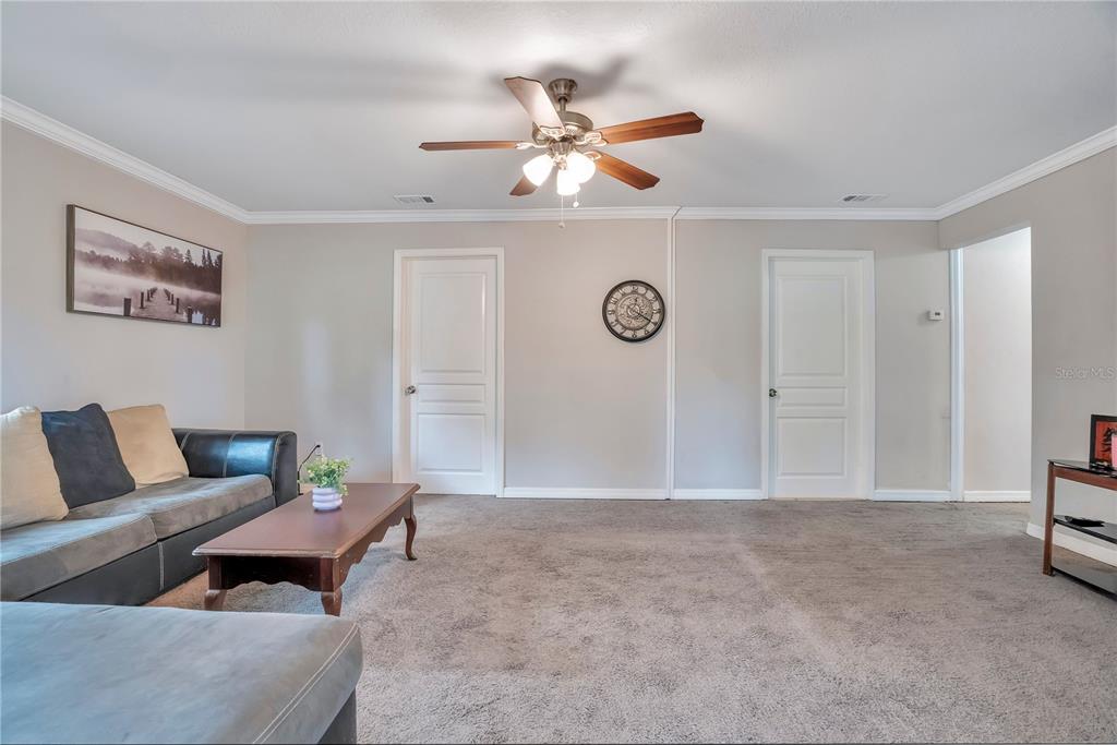 13713 Walden Sheffield Road Dover, FL 33527 - Photo 8 of 39