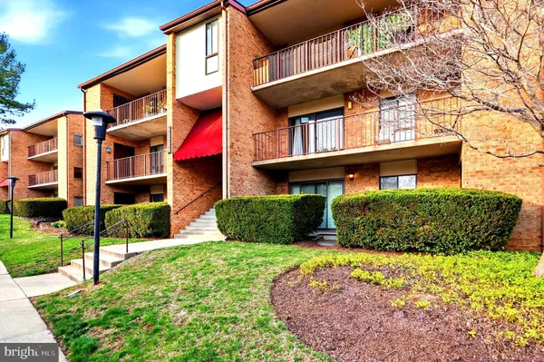 $242,400 | 13205 Dairymaid Drive, Unit 63, Germantown, MD 20874