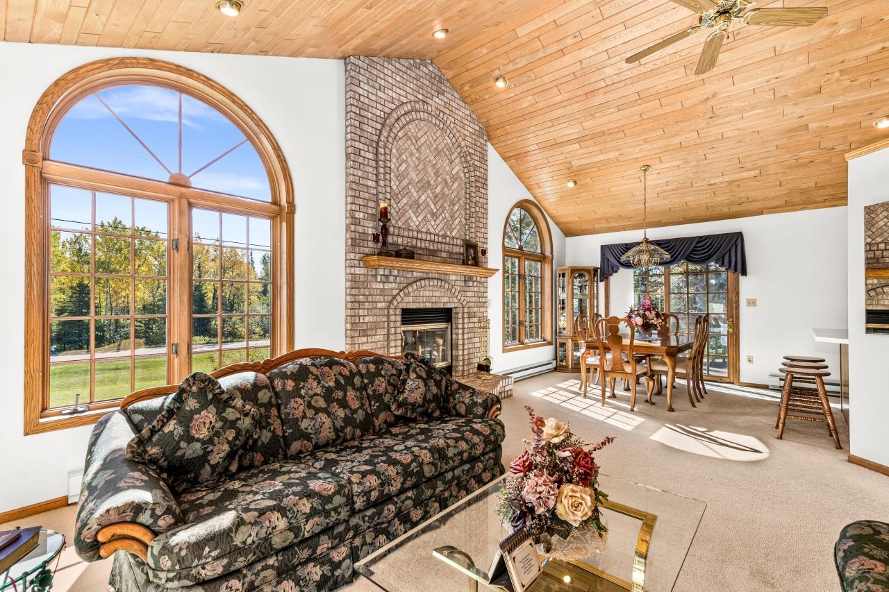 1563 Highway 61 Two Harbors, MN 55616 - Photo 17 of 47