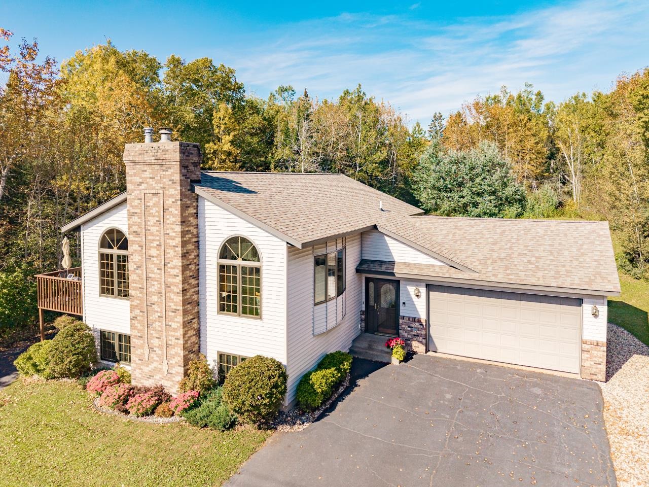 1563 Highway 61 Two Harbors, MN 55616 - Photo 2 of 47