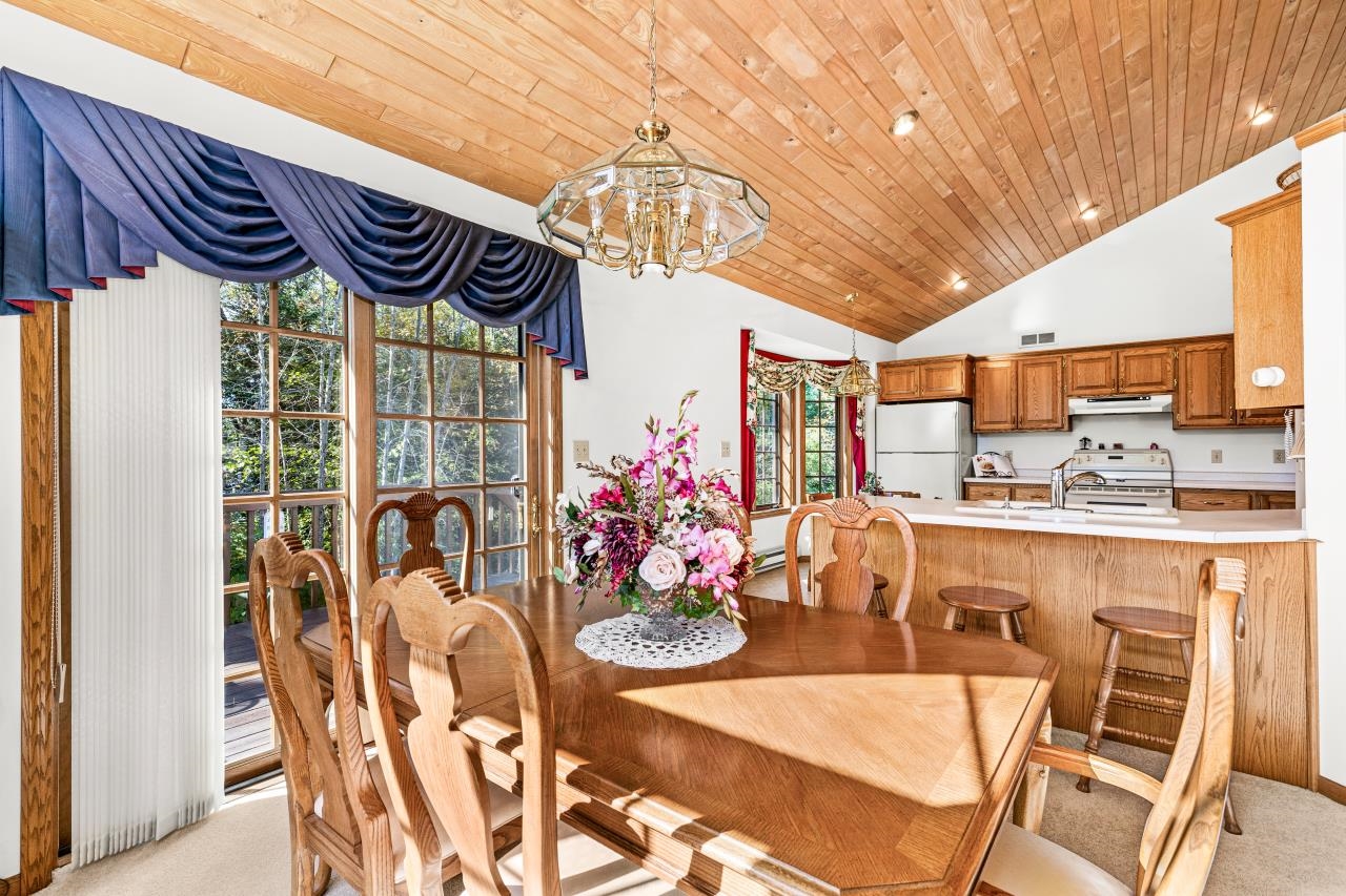 1563 Highway 61 Two Harbors, MN 55616 - Photo 22 of 47