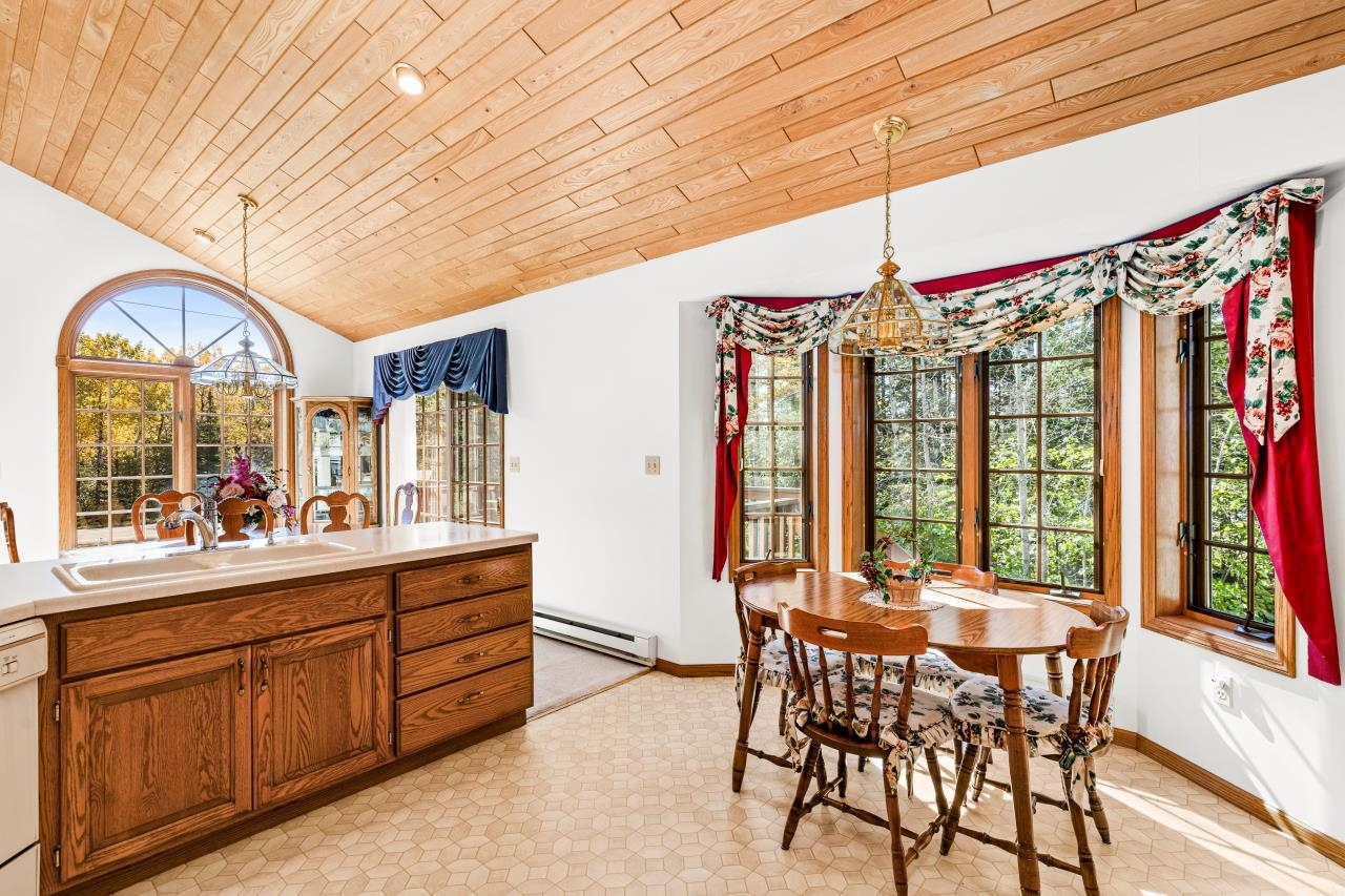 1563 Highway 61 Two Harbors, MN 55616 - Photo 27 of 47