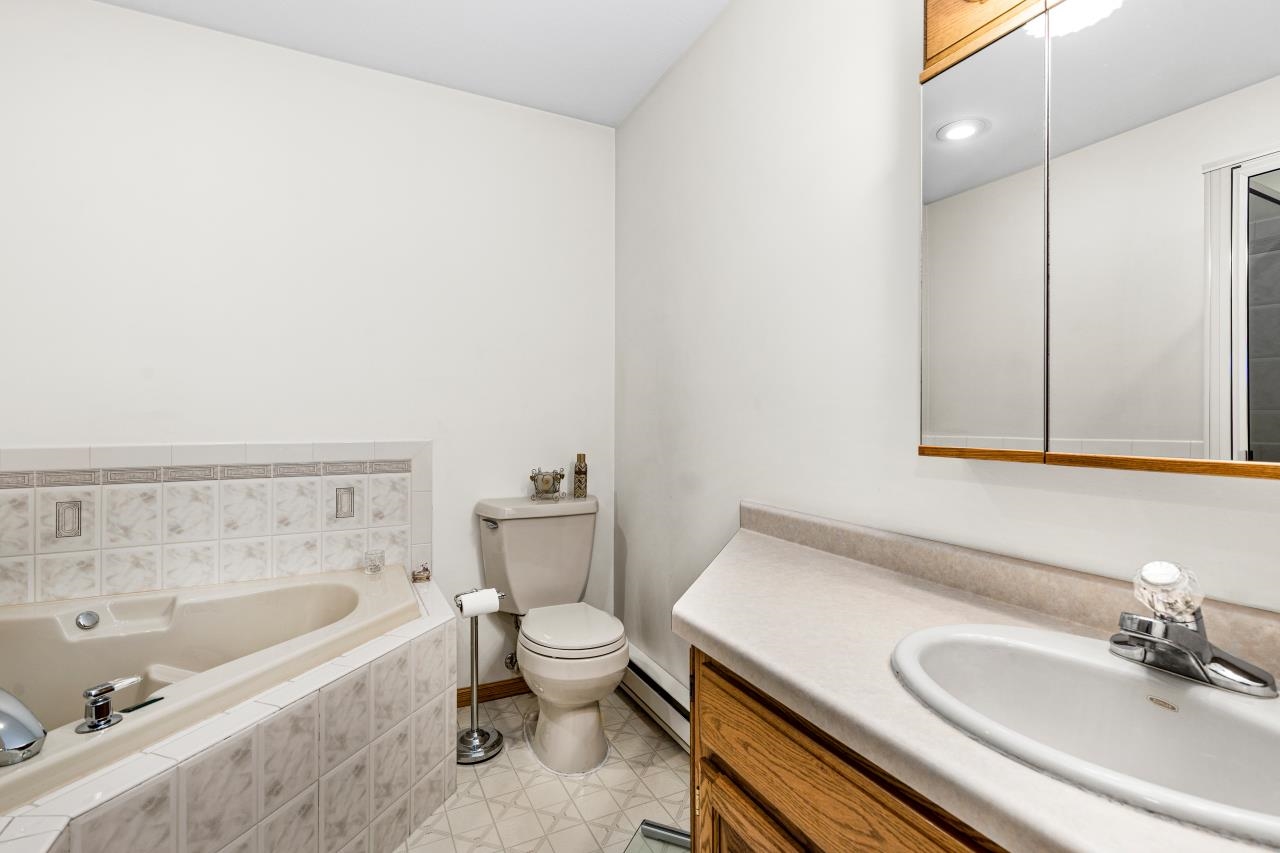 1563 Highway 61 Two Harbors, MN 55616 - Photo 32 of 47