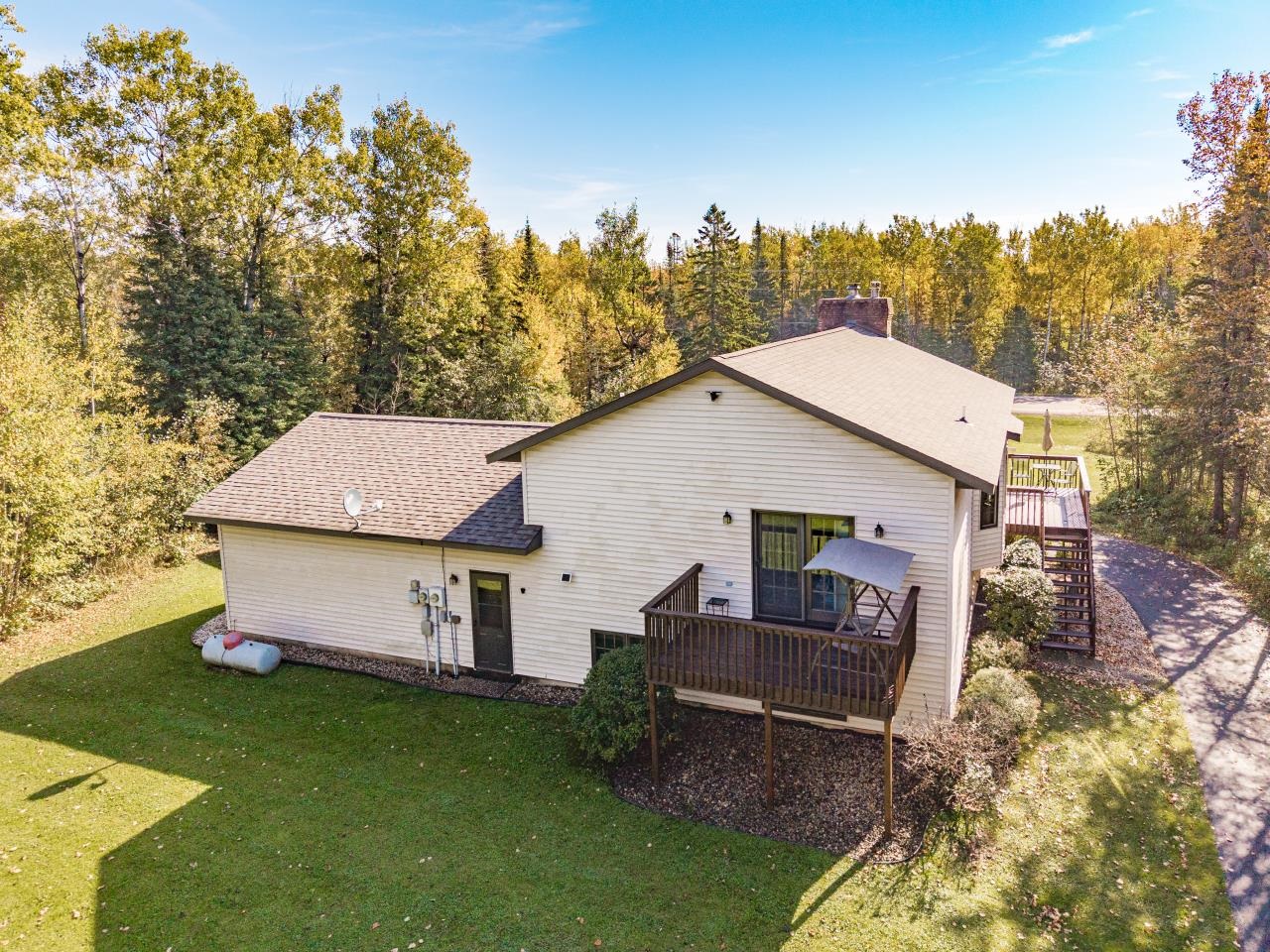 1563 Highway 61 Two Harbors, MN 55616 - Photo 10 of 47