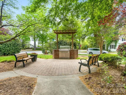$525,000 | 2964 Selwyn Avenue, Unit 209, Charlotte, NC 28209