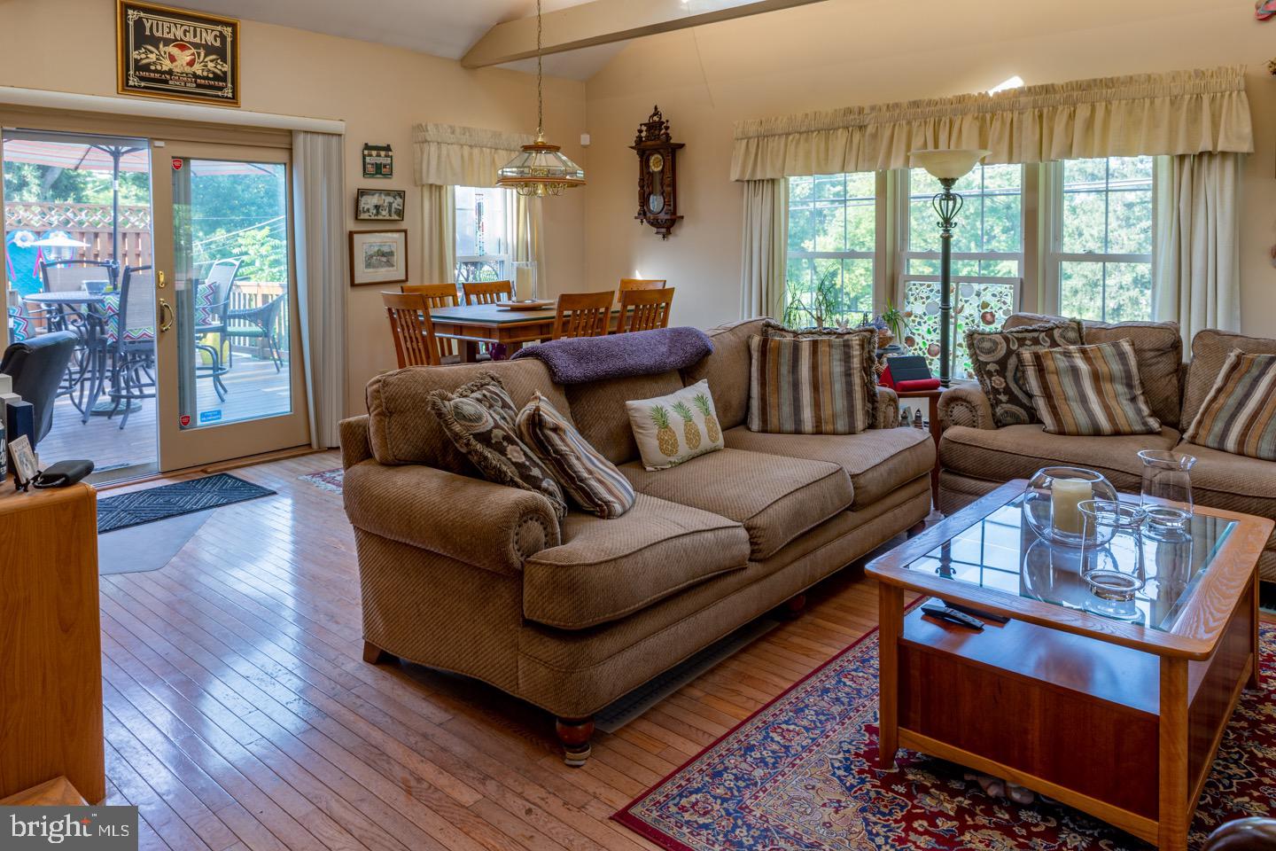 23 Red Oak Road Oreland, PA 19075 - Photo 19 of 34 Gallery Image 19