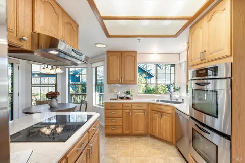 $839,000 | 2908 Victoria Court, Napa, CA 94558