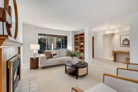 $839,000 | 2908 Victoria Court, Napa, CA 94558