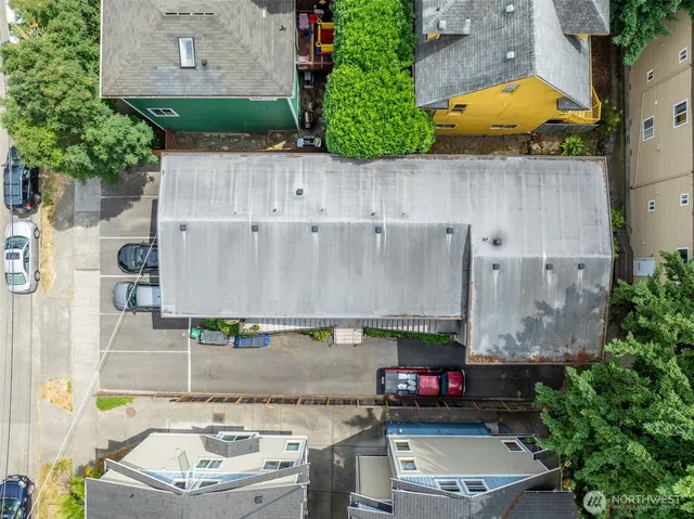 $2,145,000 | 6515 5th Avenue Northeast, Seattle, WA 98115