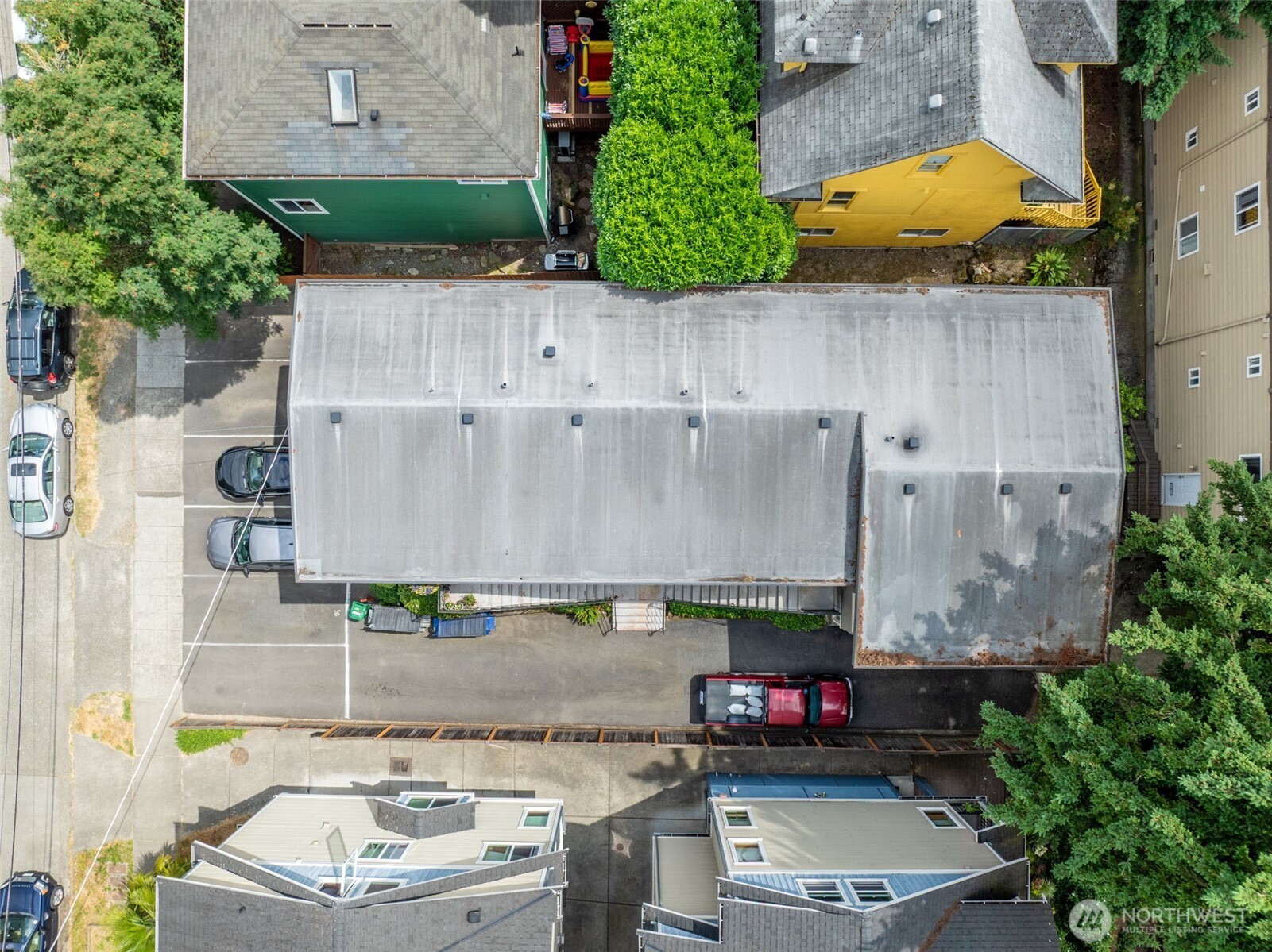 6515 5th Avenue Northeast Seattle, WA 98115 - Photo 11 of 13