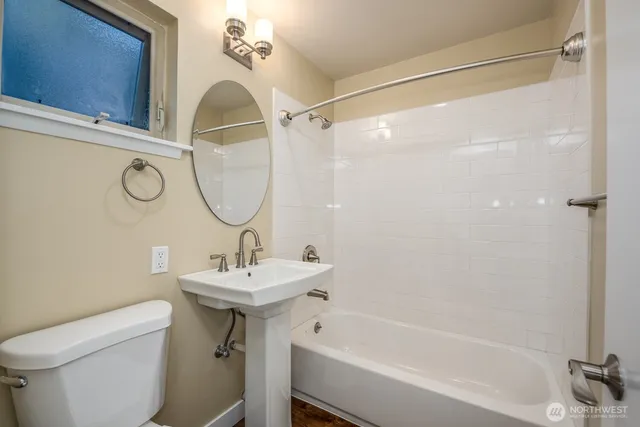 $2,145,000 | 6515 5th Avenue Northeast, Seattle, WA 98115