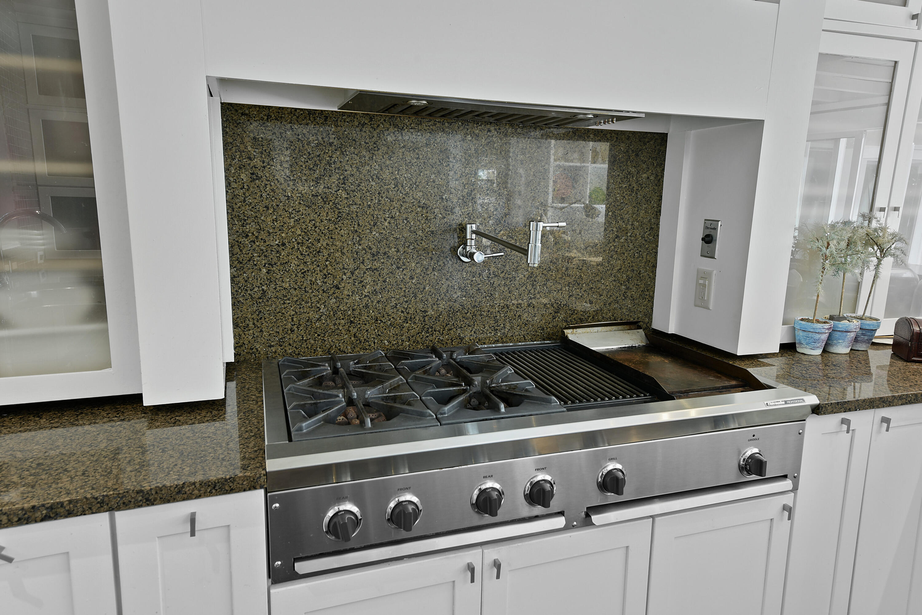 108 Sunfish Lane Jupiter, FL 33477 - Photo 11 of 31 Kitchen