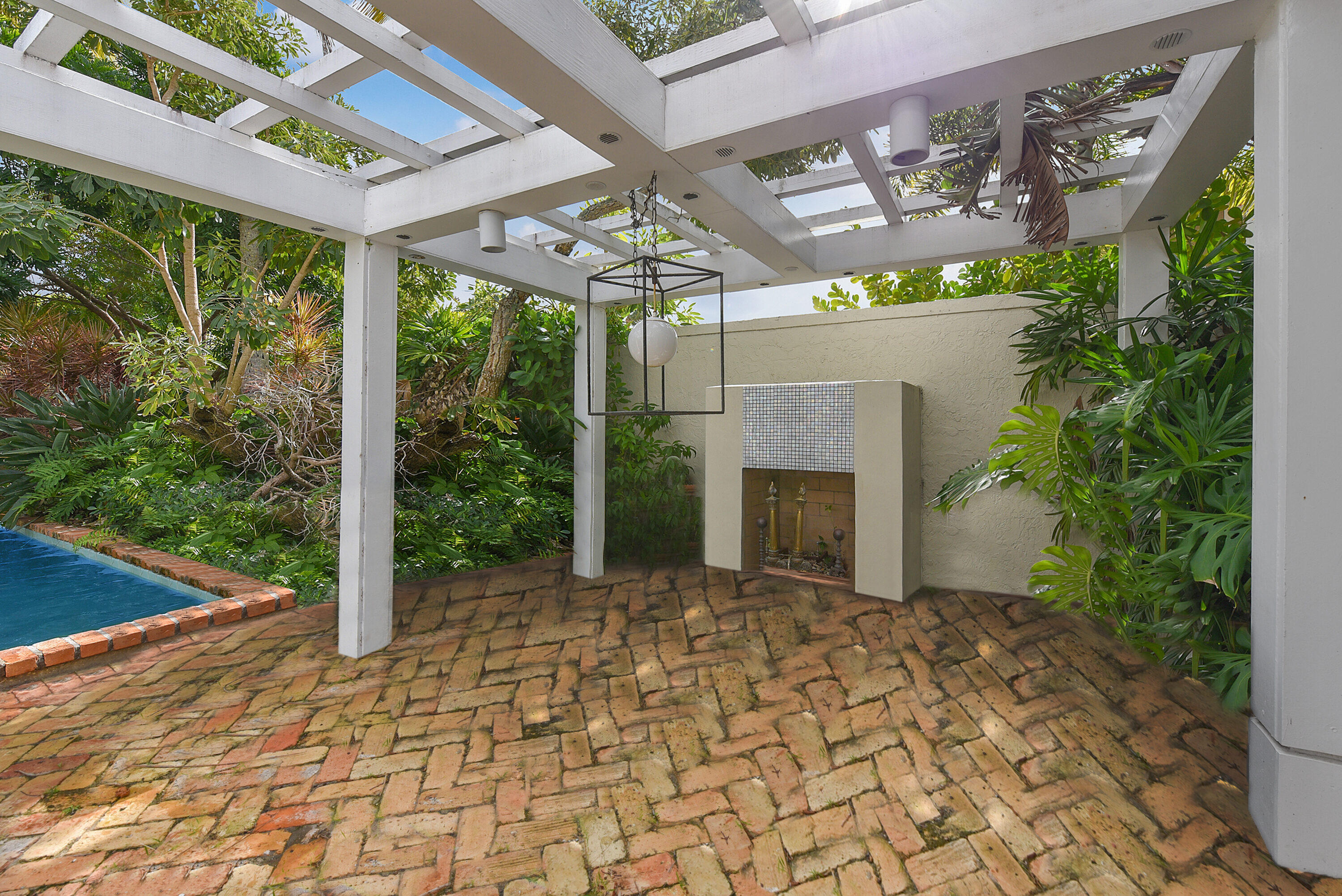 108 Sunfish Lane Jupiter, FL 33477 - Photo 29 of 31 Photoshopped Pool Area