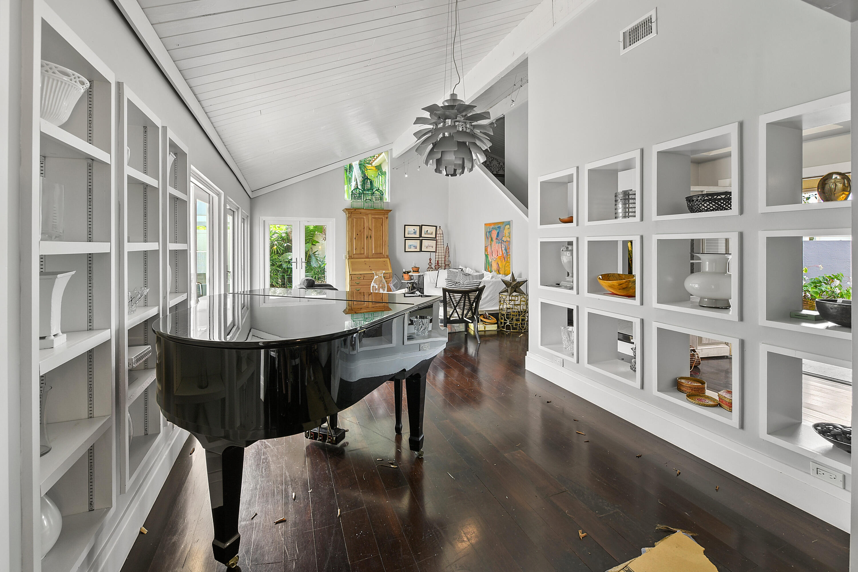 108 Sunfish Lane Jupiter, FL 33477 - Photo 6 of 31 Living Room