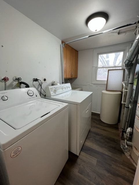 Undisclosed Address Naperville, IL 60565 - Photo 17 of 23 a utility room with dryer and washer