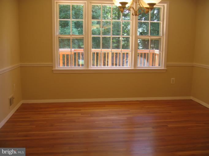 13920 Flint Rock Road Rockville, MD 20853 - Photo 12 of 29 Dining Room