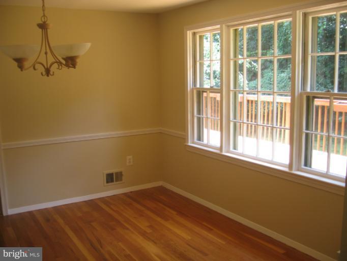 13920 Flint Rock Road Rockville, MD 20853 - Photo 25 of 29 Dining Room