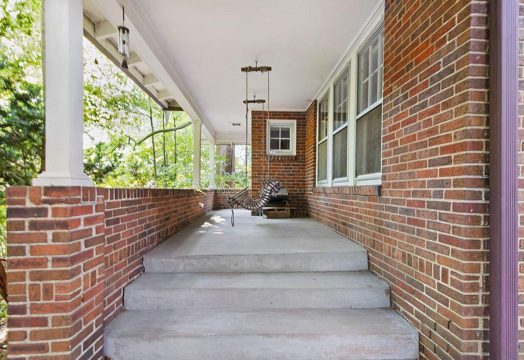 60 Walhalla Road Columbus, OH 43202 - Photo 2 of 38