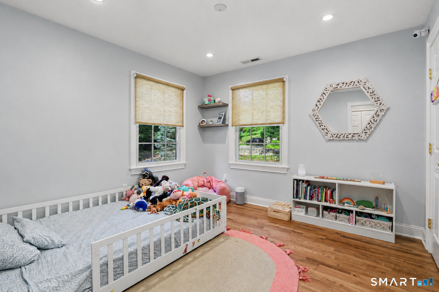 25 Sunset Hill Road Wilton, CT 06897 - Photo 15 of 33