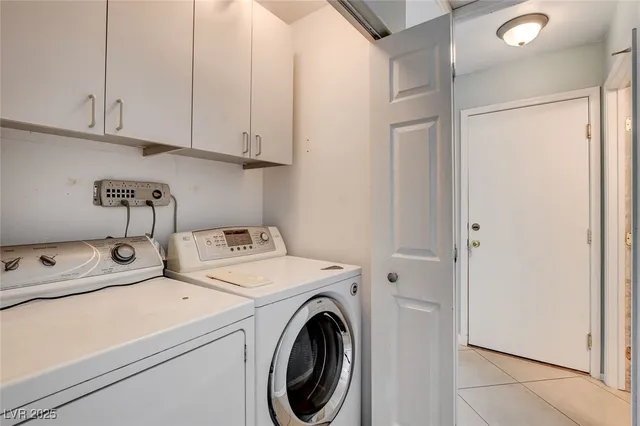 $460,000 | 9028 Medicine Wheel Avenue, Las Vegas, NV 89143