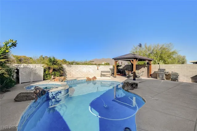 $460,000 | 9028 Medicine Wheel Avenue, Las Vegas, NV 89143