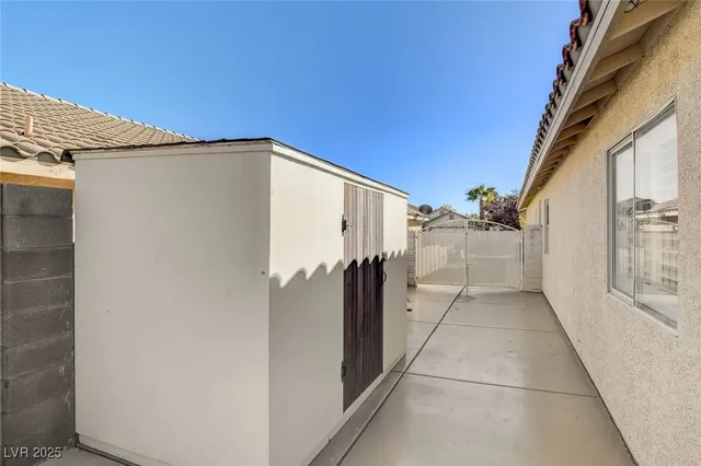 $460,000 | 9028 Medicine Wheel Avenue, Las Vegas, NV 89143