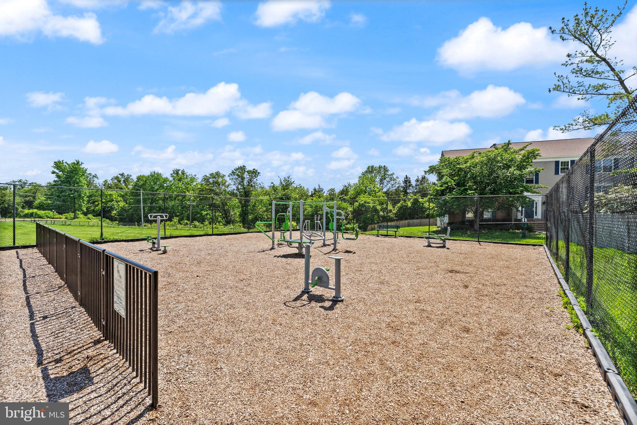 124 Fort Evans Road Southeast, Unit B Leesburg, VA 20175 - Photo 37 of 39 Outdoor fitness park