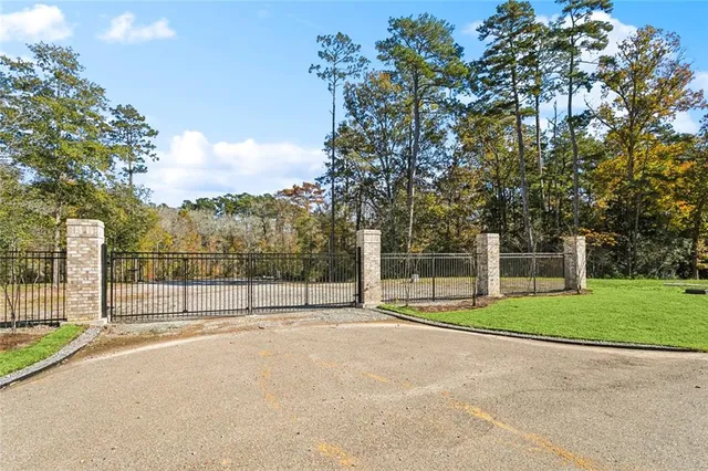 $537,500 | 5036 Twin River Place, Covington, LA 70433