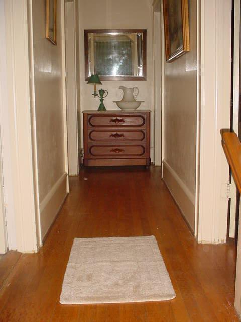 2023 York Road Southwest Roanoke, VA 24015 - Photo 13 of 16 Second Floor Hallway