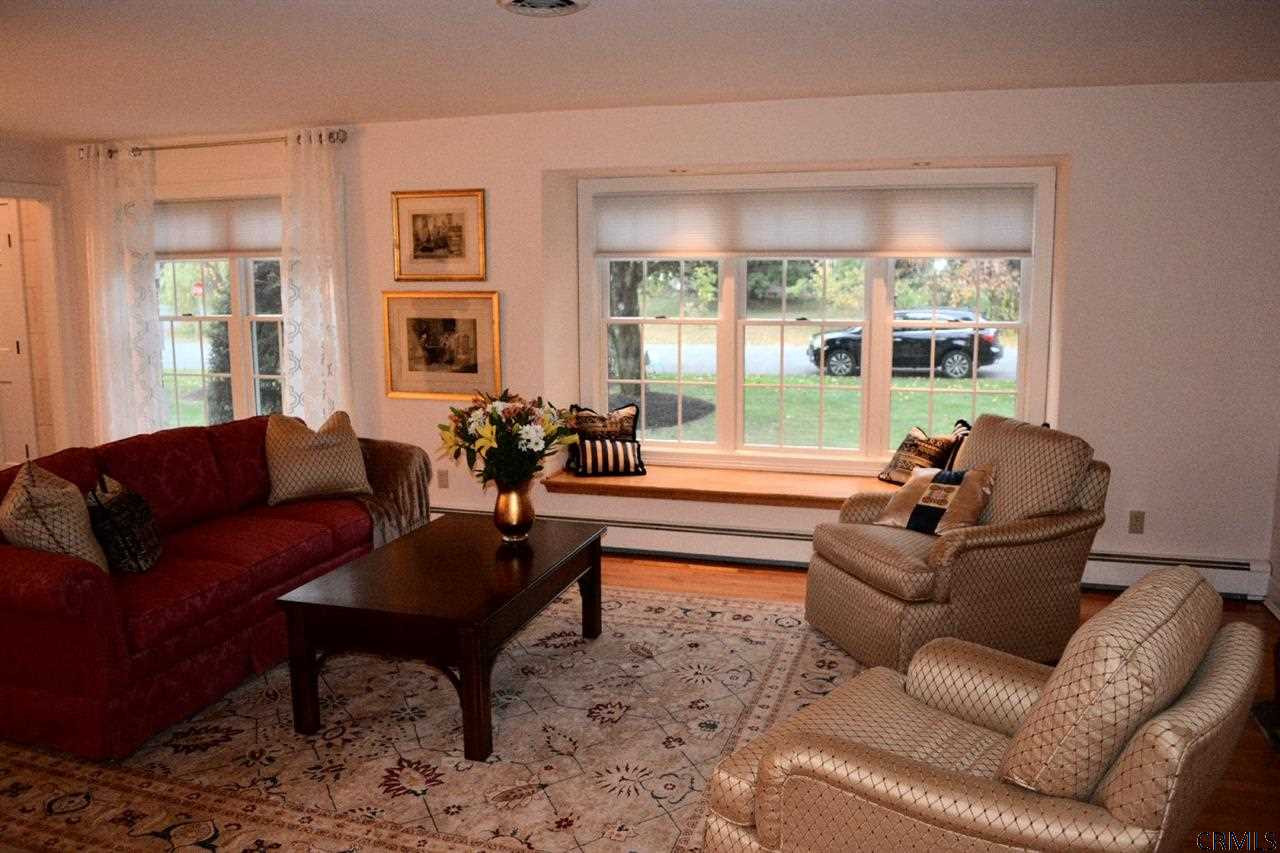 6 Beaver Pond Road Colonie, NY 12211 - Photo 4 of 25 Photo 4