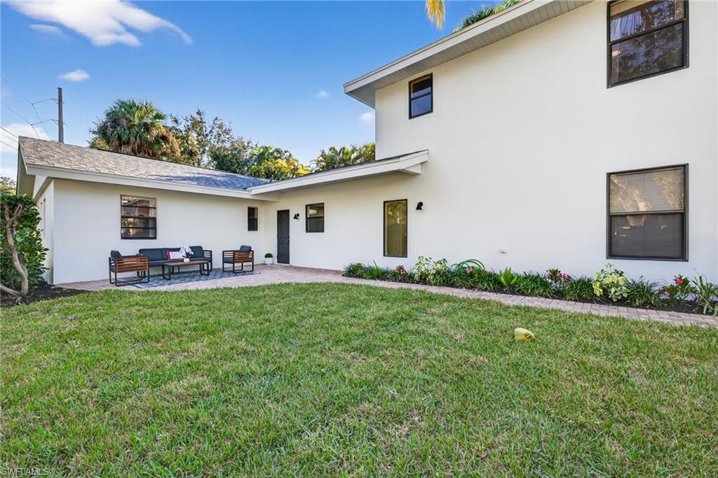 1275 8th Avenue North Naples, FL 34102 - Photo 26 of 32