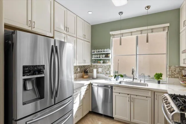 $985,000 | 3069 West Canyon Avenue, San Diego, CA 92123