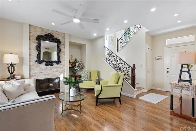 $985,000 | 3069 West Canyon Avenue, San Diego, CA 92123