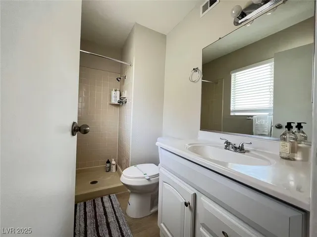 $3,000 | 3087 Capistrano Court, Las Vegas, NV 89121