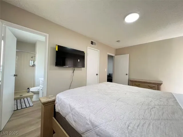 $3,000 | 3087 Capistrano Court, Las Vegas, NV 89121