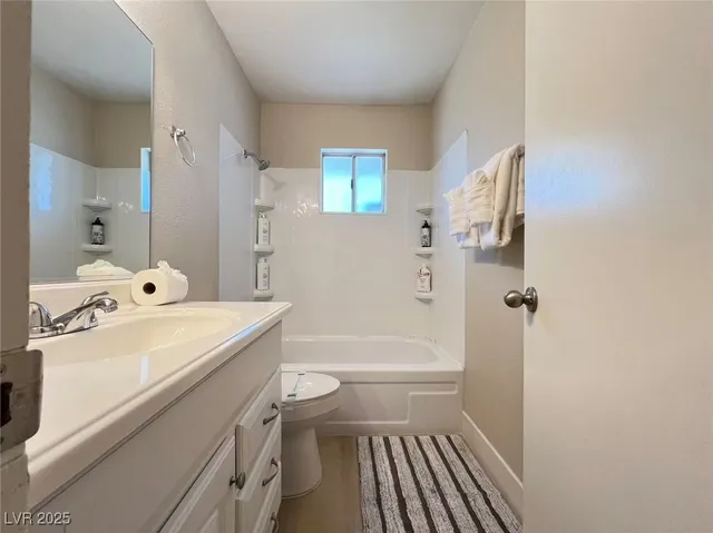 $3,000 | 3087 Capistrano Court, Las Vegas, NV 89121