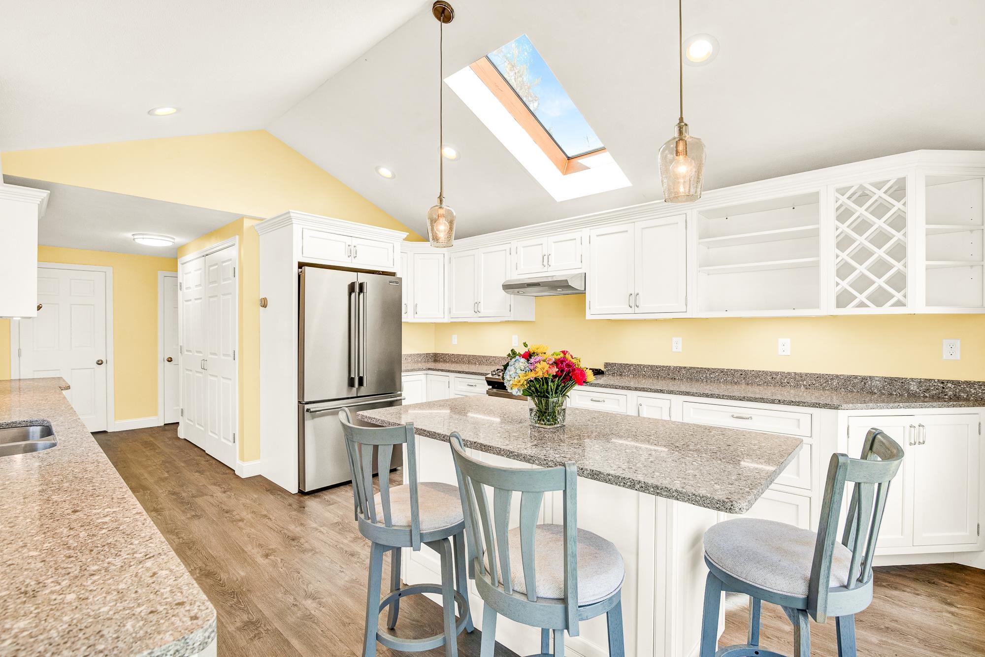 10 Balsam Lane Rochester, NH 03867 - Photo 7 of 40