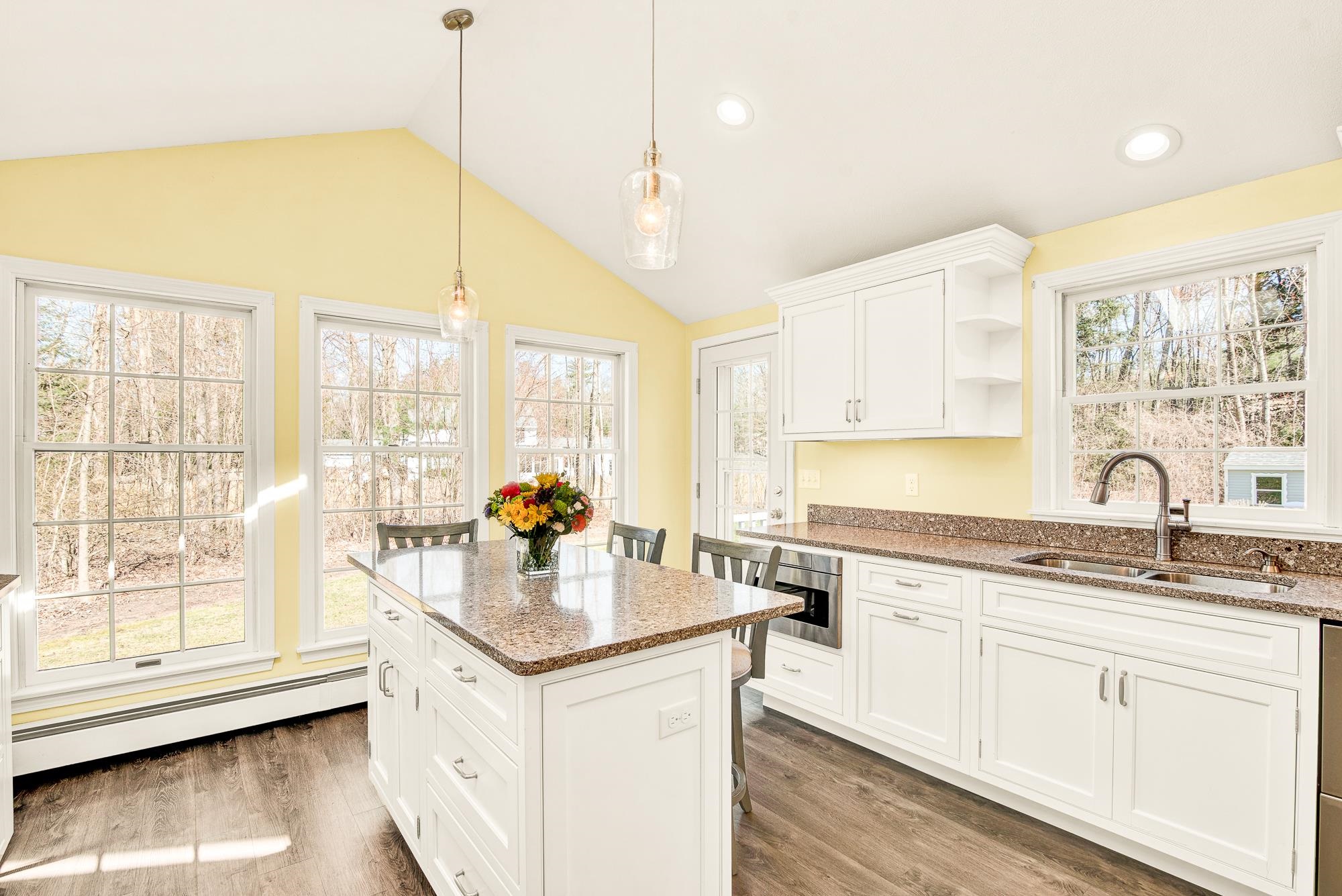 10 Balsam Lane Rochester, NH 03867 - Photo 8 of 40