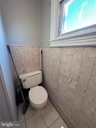 $259,000 | 445 South Olden Avenue, Trenton, NJ 08629