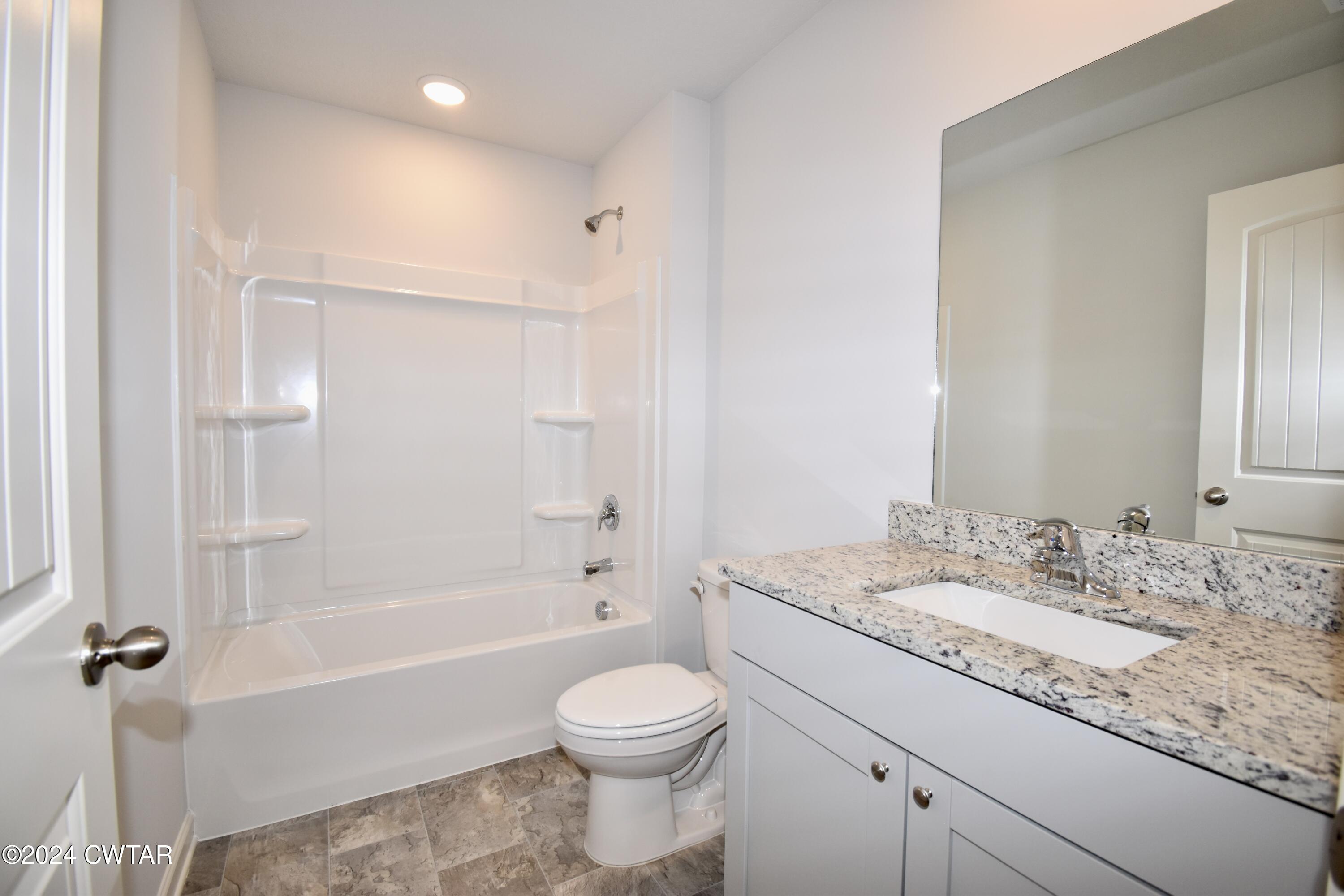 67 Vintage Grove Road Jackson, TN 38305 - Photo 12 of 17 Bathroom 2
